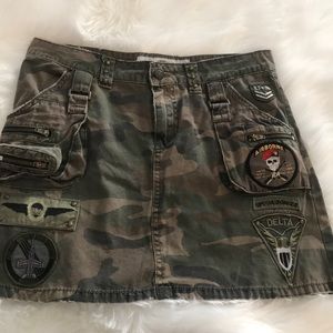 Camo skirt